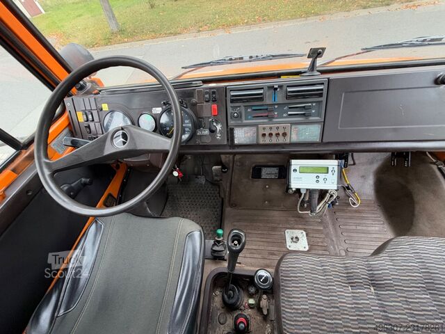 Üç taraflı damperli kamyon MERCEDES-BENZ Unimog U2400 437 Kipper verdichtereinheit