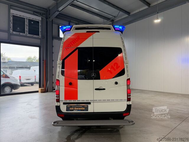 Hasičské auto MERCEDES-BENZ Sprinter II 316 CDI *RTW*KTW*RETTUNGSFAHRZEUG