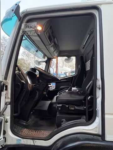 Ledusskapja kravas automašīna IVECO Eurocargo 90E22/Frigo/-25C/2-Kammern/Thermo-King