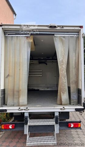 Ledusskapja kravas automašīna IVECO Eurocargo 90E22/Frigo/-25C/2-Kammern/Thermo-King