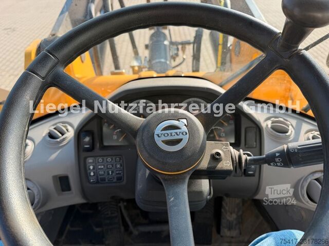 Kolový nakladač VOLVO L50 H*Klima*Kamera