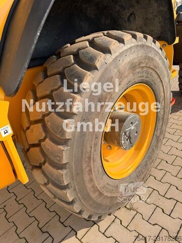 Kolový nakladač VOLVO L50 H*Klima*Kamera