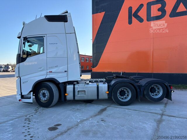 Standard traktor Volvo FH 540 6x2 GLOBE XL / RETARDER / DOUBLE BOGIE