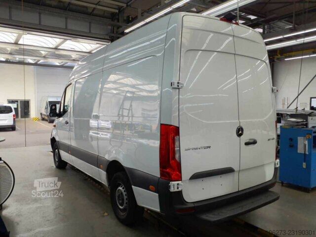 Dodávka Mercedes-Benz Sprinter 317 CDI,L2H2,Automatik,Kamera,Navi
