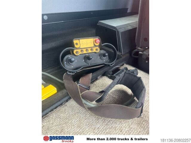 Basculantă Mercedes-Benz Actros 1832 LAK 4x4, Winterdienstaustattung, Kran