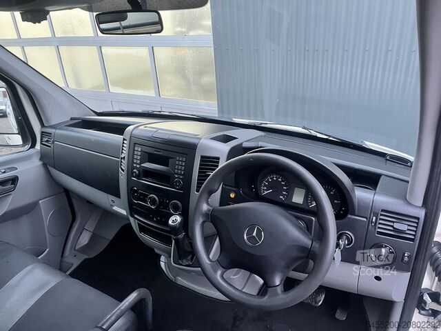 Vuilniswagen Mercedes-Benz Sprinter 310 2.2 CDI 366 rechts gestuurd Kipper...