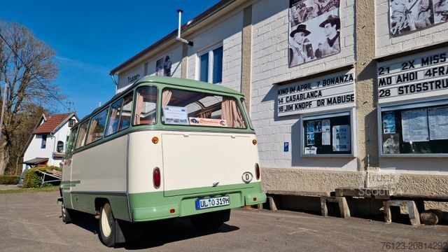Minibus MERCEDES-BENZ Vorgänger Sprinter O 319 Samba mit Faltdach AC