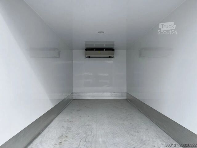 Hladnjača i zamrznuti transport Mercedes-Benz Atego 1725 4x4 Refrigerator Truck