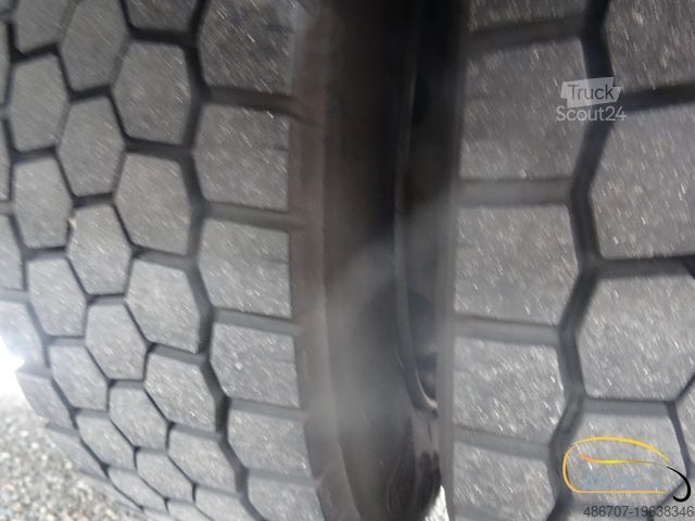 Diaľkový autobus OTOKAR Navigo, 30 Sitze, Euro 5