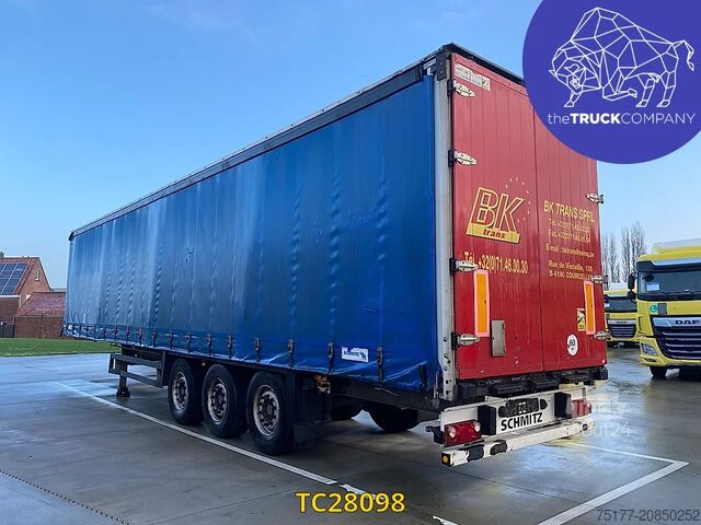 Sliding tarpaulins Schmitz Cargobull
