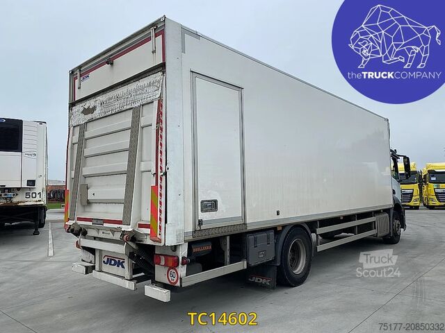 Koffer Mercedes-Benz Antos 1827