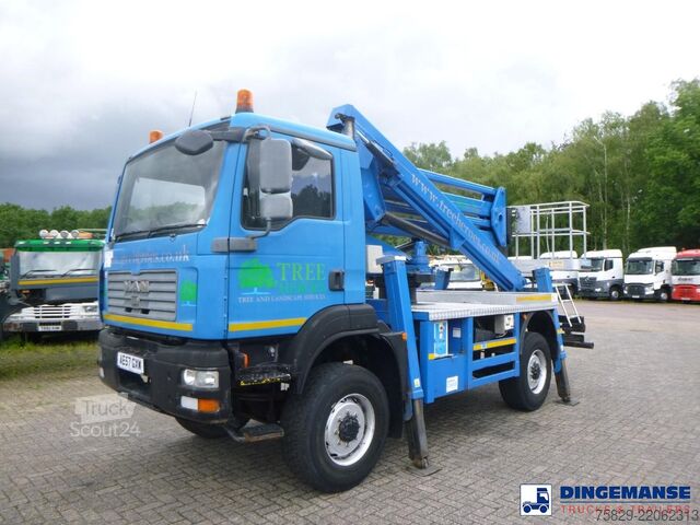 Løfteplattform M.A.N. TGM 13.240 4X4 RHD manlift / work platform Sequ...