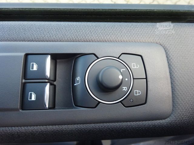 Minibussi FORD Tourneo Custom 340L2 Sport AT 2.5L PHEV 360Kam