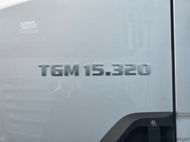 Camión caja MAN TGM 15.320 * TOP * ACC * VOLLLUFT * WENIG KM *