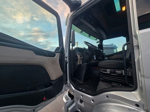 Camion caisson MAN TGM 15.320 * TOP * ACC * VOLLLUFT * WENIG KM *