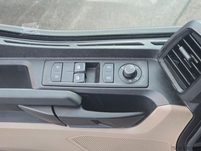 Camión caja MAN TGM 15.320 * TOP * ACC * VOLLLUFT * WENIG KM *