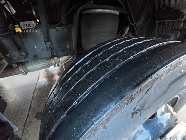 Camion caisson MAN TGM 15.320 * TOP * ACC * VOLLLUFT * WENIG KM *