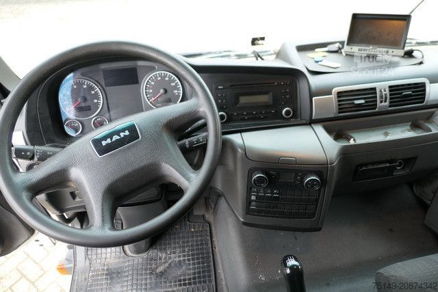 Camión plataforma con toldo MAN 12.220 TGL BL 4x2, LBW, AHK, Klima, 7.200mm lang