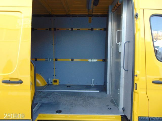 Furgoneta de caja alta MERCEDES-BENZ Sprinter 314 CDI KLIMA-KAMERA-3 Sitzer