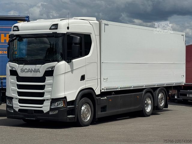 Camion de boissons SCANIA S 500 / RETARDER / LBW / LENKACHSE / LEDER
