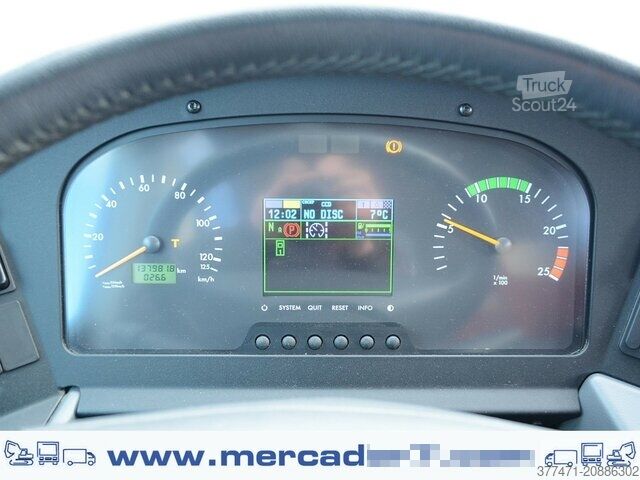 Autobus Mercedes-Benz Tourismo RHD / 137.981 KM / Euro 6