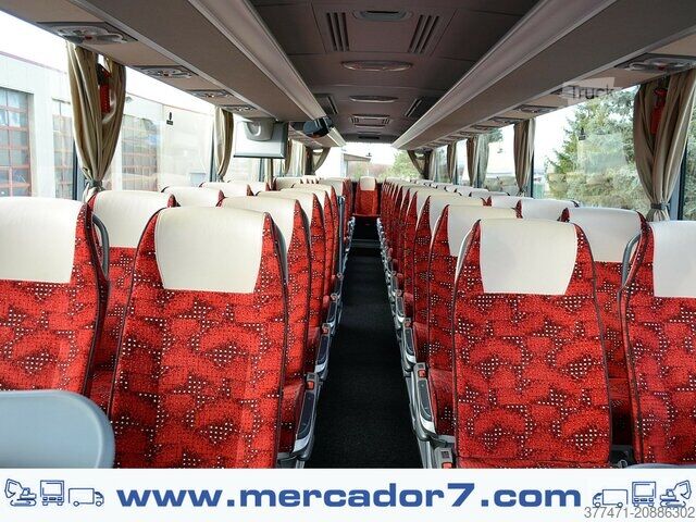 Autobus Mercedes-Benz Tourismo RHD / 137.981 KM / Euro 6