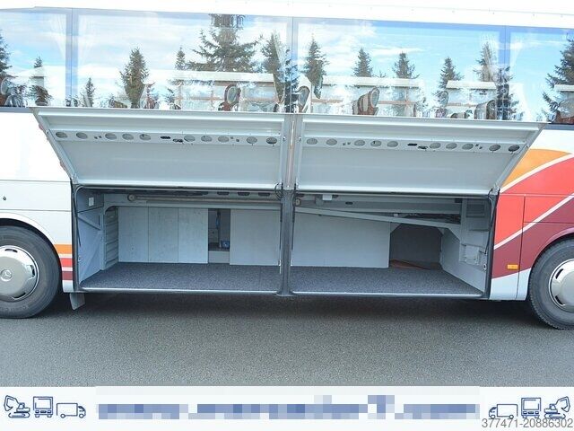 Autobus Mercedes-Benz Tourismo RHD / 137.981 KM / Euro 6