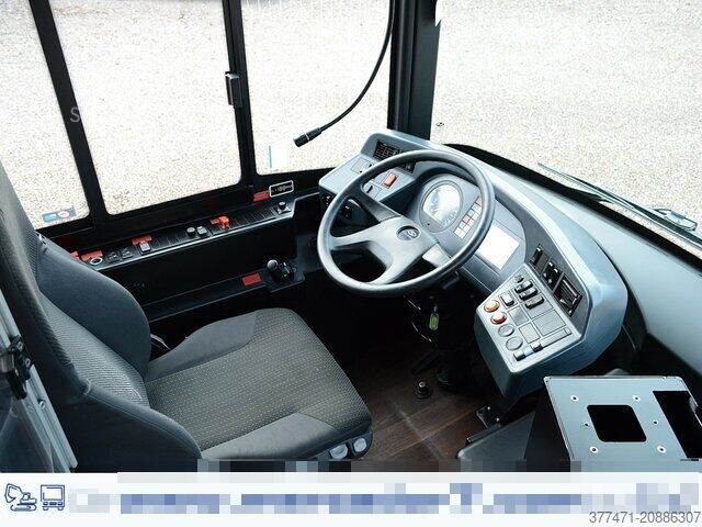 Mestni avtobus Solaris Urbino 8.9 LE / Midi / Klima / Euro 6