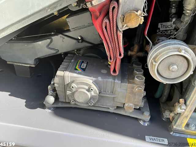 Silniční zametač Ravo 540 CD Euro 6 with 3-rd brush