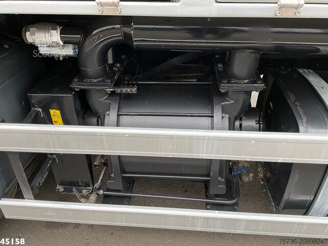 Véhicule aspirant MAN TGS 41.440 8x4 Euro 6 Wicom Combi Just 85.658 km!