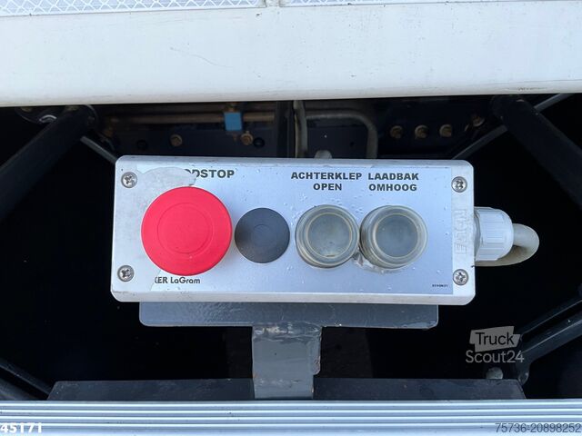 Veicolo per la raccolta dei rifiuti DAF FAN LF 220 Euro 6 Bekker LaGram Glaswagen