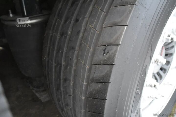 Kølet/frosset transport Chereau + THERMO KING SLXe 300 - SLIDING WALL - SAF AXL...