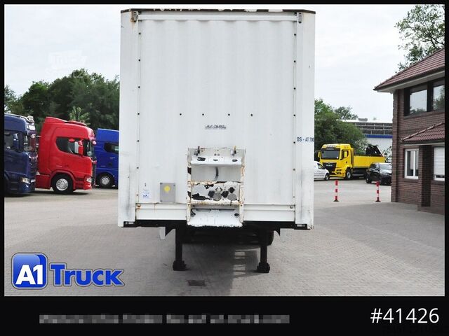 Gesloten oplegger KRONE SDK 27, Koffer, Lager, Container, Hühnerstall, isoliert