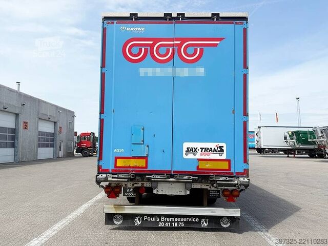 Presenninger, der kan skubbes Krone Curtainsider / Planenauflieger