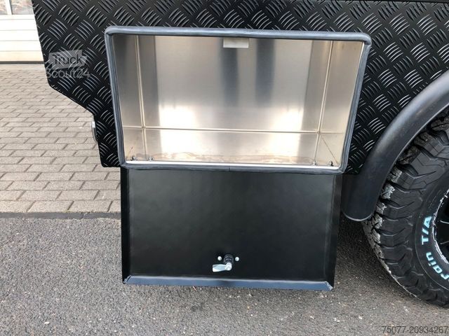 Furgons ar kasti ISUZU D-Max Space Cab L AT mit Systemkoffer Modell 24