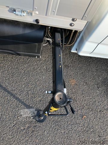 Pick-up furgons ISUZU D-Max Single Cab 4x4 L + Kran +Pritsche