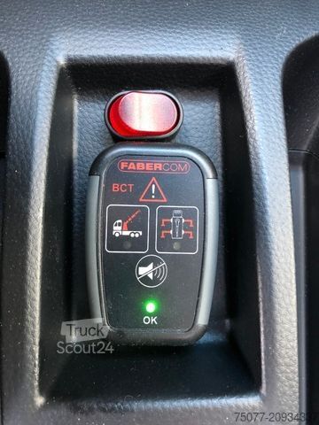 Pick-up furgons ISUZU D-Max Single Cab 4x4 L + Kran +Pritsche