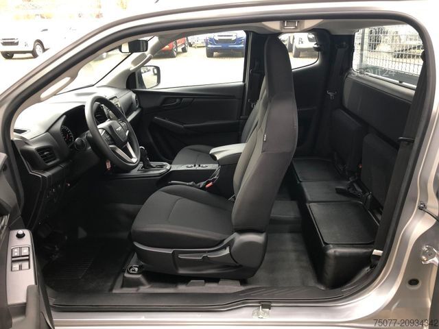 Kravas mikroautobuss ar pašizgāzēju ISUZU D-Max Space Cab L AT BIG-MAX L3 + Kipper MY 2023