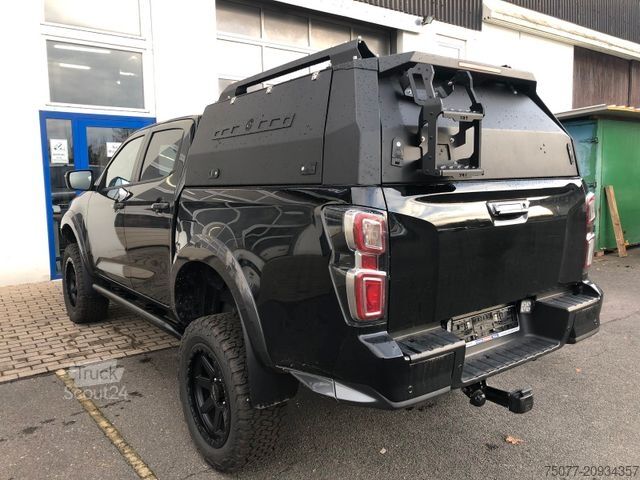 Pick-up furgons ISUZU D-Max Double Cab V-Cross AT "BAD-MAX"