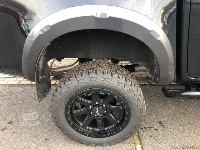 Pick-up furgons ISUZU D-Max Double Cab V-Cross AT "BAD-MAX"