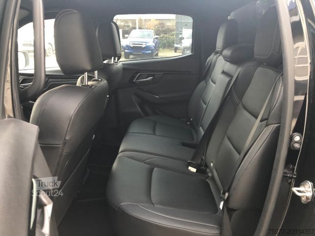 Pick-up furgons ISUZU D-Max Double Cab V-Cross AT "BAD-MAX"