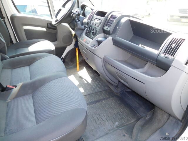 Mobile Shop/ Food Truck Peugeot Boxer 2.2 HDi Hoch + Lang Mittel DPF L2H2 3xS Food