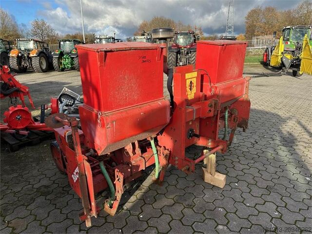 Landmaschine BECKER Aeromat S 4 reihig