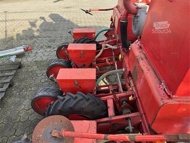 Landmaschine BECKER Aeromat S 4 reihig