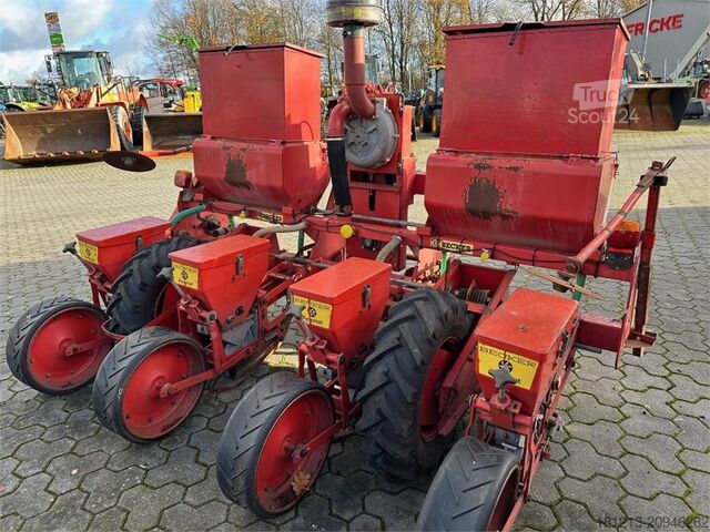 Landmaschine BECKER Aeromat S 4 reihig