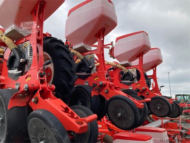 Lauksaimniecības mašīna MASCHIO Manta 8-reihig