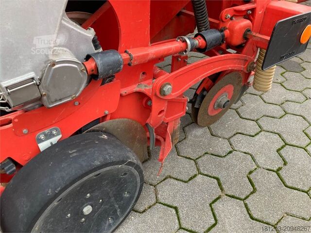 Lauksaimniecības mašīna MASCHIO Manta 8-reihig