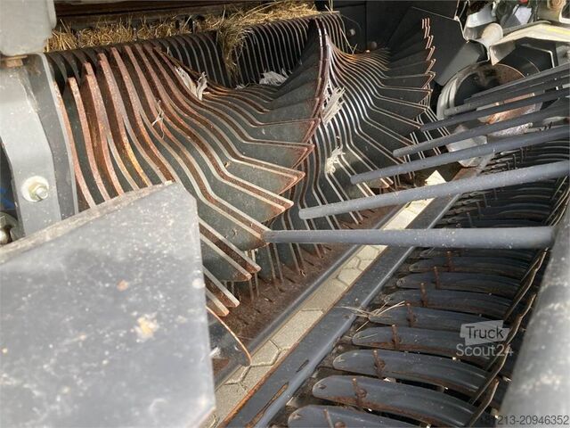 Technologia siana CLAAS Rollant 454 Uniwrap