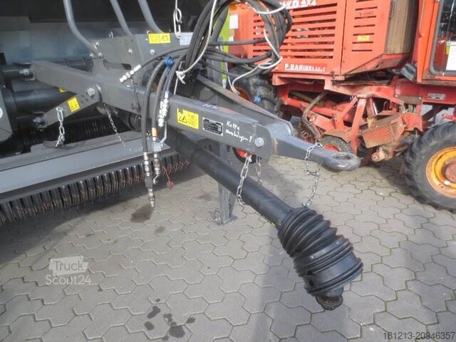 Technologia siana CLAAS VARIANT 385 RC PRO