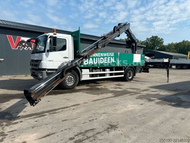 Vrachtauto met open laadbak MERCEDES-BENZ Axor 1929 4x2 Pritsche + HIAB Ladekran